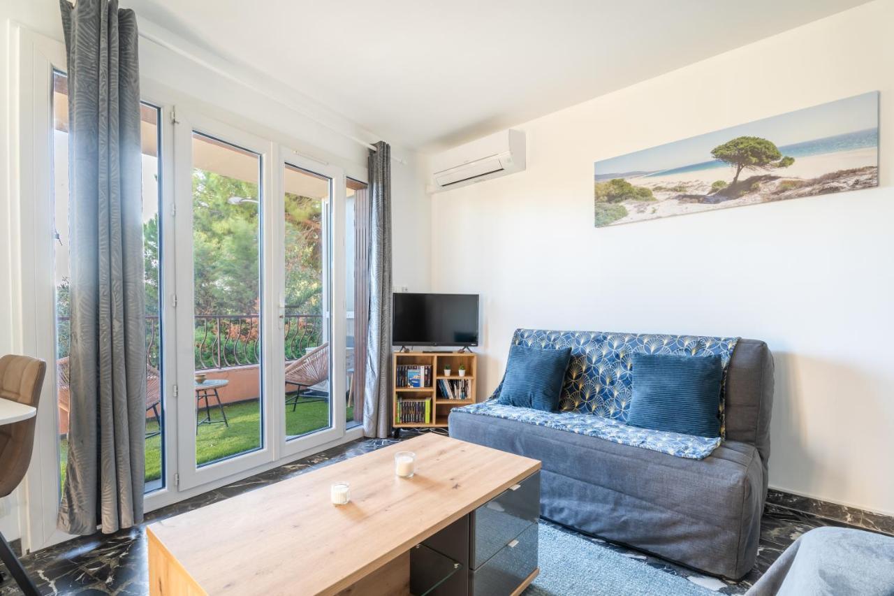 Grand Studio Proche Du Port Et Des Plages Sanary-sur-Mer Exterior photo