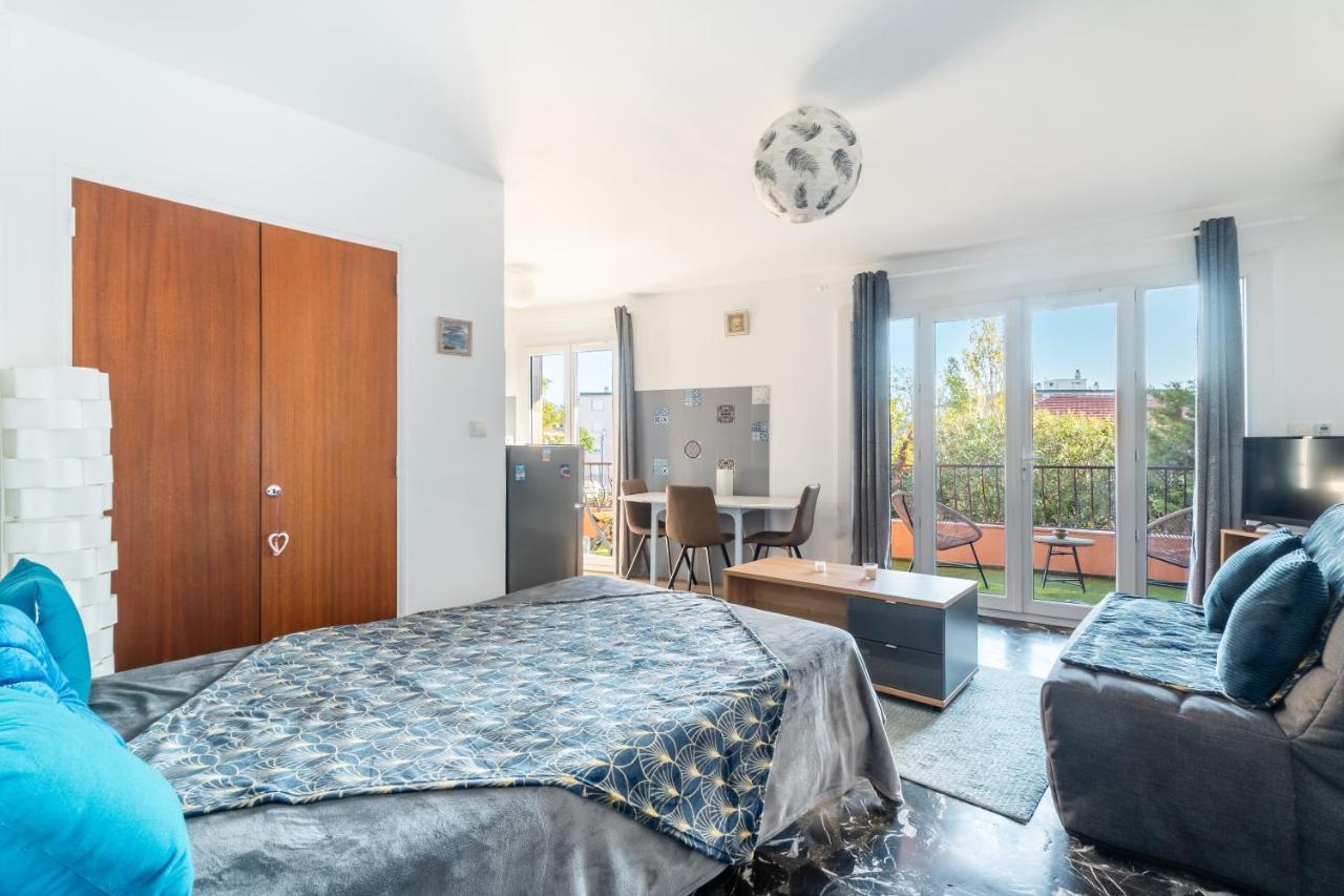 Grand Studio Proche Du Port Et Des Plages Sanary-sur-Mer Exterior photo